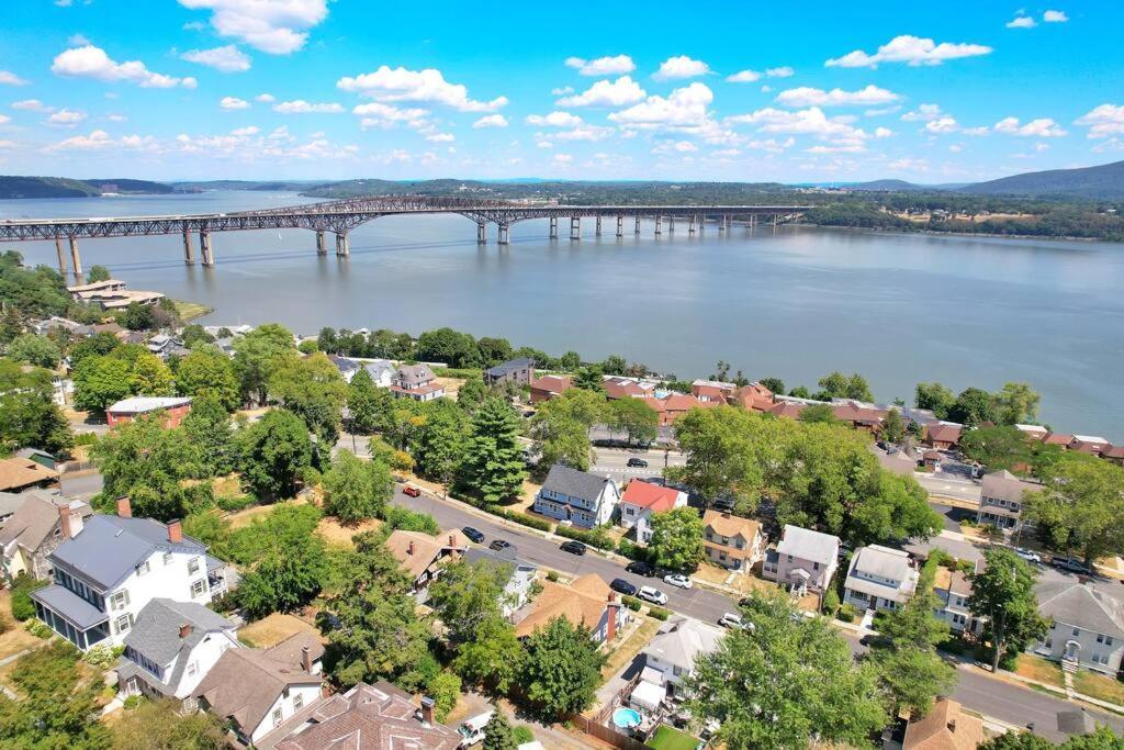 Midcentury Mod Suite, Hudson River/Mt Beacon Views Νιούμπεργκ Εξωτερικό φωτογραφία