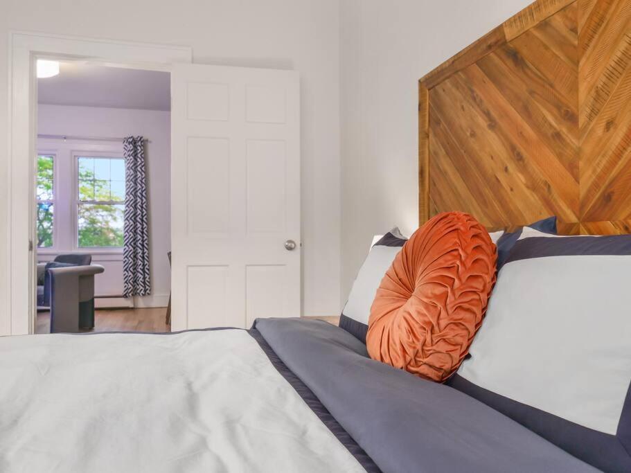 Midcentury Mod Suite, Hudson River/Mt Beacon Views Νιούμπεργκ Εξωτερικό φωτογραφία